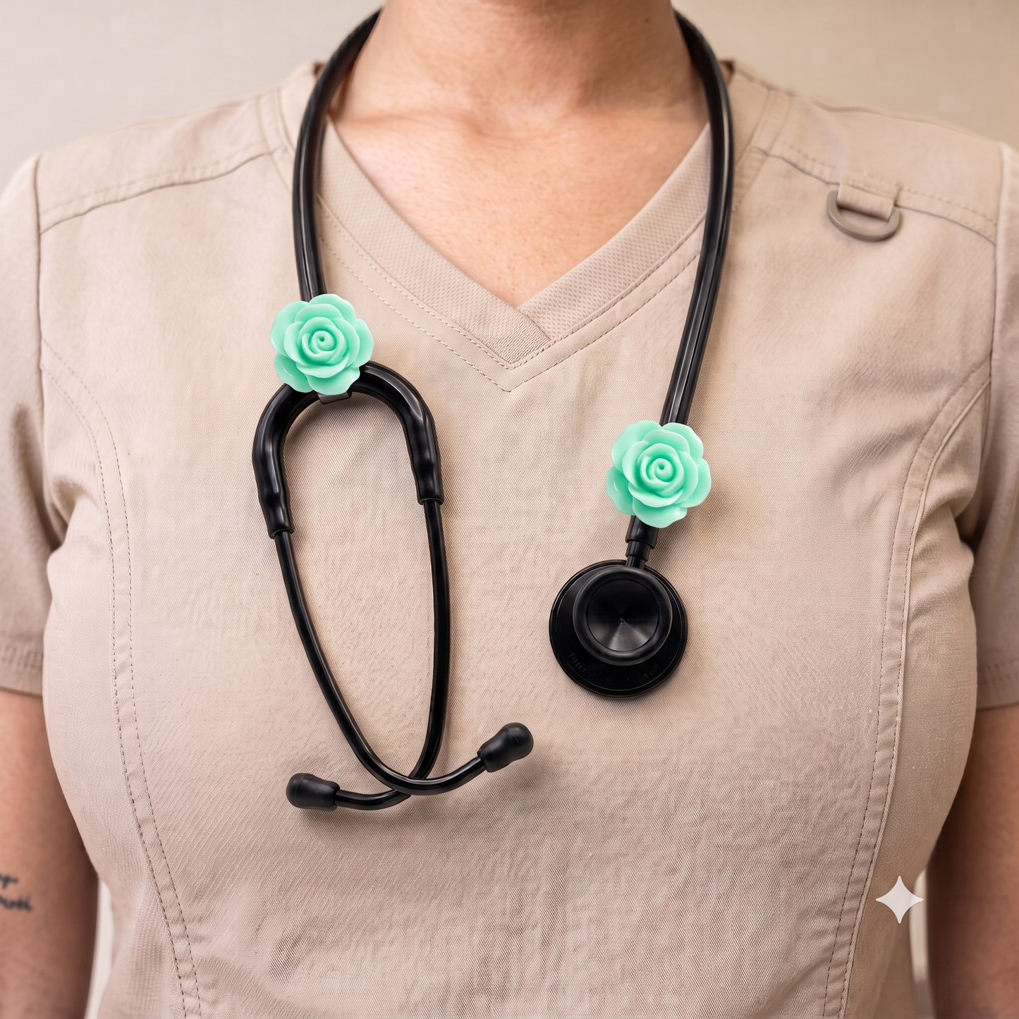 Lifeline™ Sterile Green Stethoscope Charms (Flower)