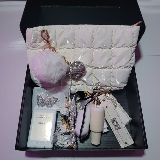 Shift Queen Set - Workup White