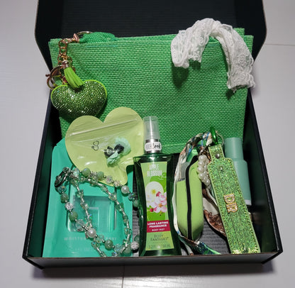 Shift Queen Set - Sterile Green